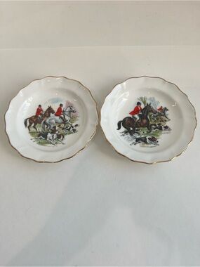 Royal Sutherland HM Decorative Hunting Scene Porcelain Trinket Plates